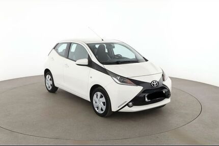 Toyota Aygo (X) 80.000 km 7.400 € Frankfurt am Main 60528