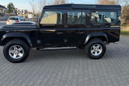 Land Rover Defender 137.000 km 33.999 &euro; Rödermark 63322