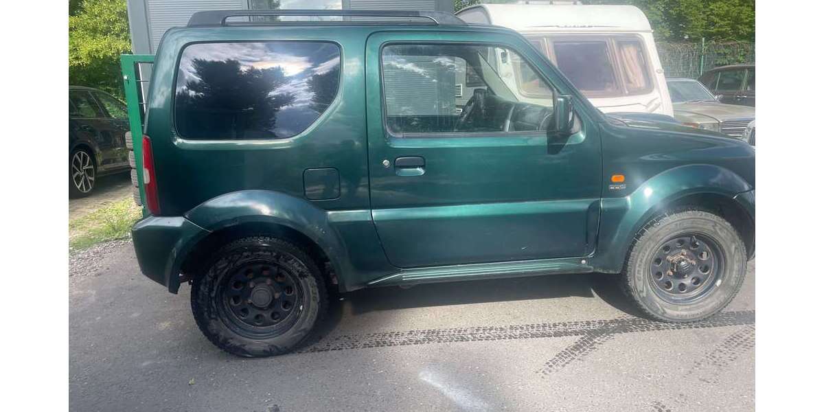 Suzuki Jimny 180.000 km 3.900 &euro; Frankfurt am Main 60486