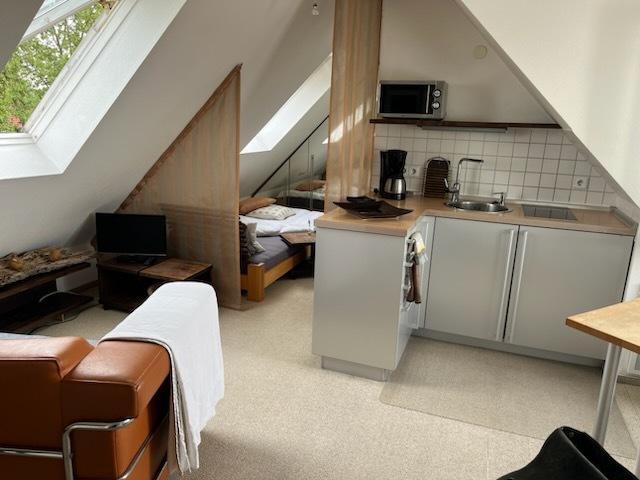 Etagenwohnung Darmstadt Bessungen - 1 Zimmer, 25 m&sup2;, 835&euro; | Angebot:25845357