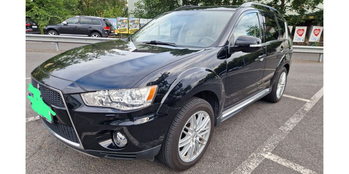 Mitsubishi Outlander 222.230 km 5.600 &euro; Frankfurt am Main 60326