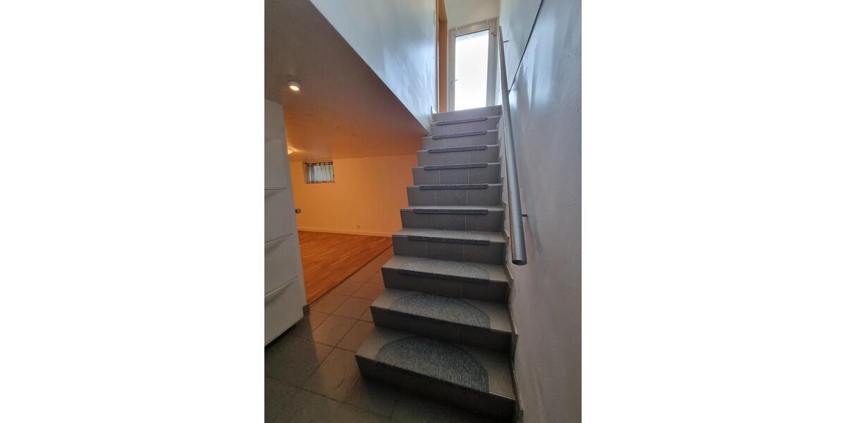 Reihenhaus Frankfurt am Main Eschersheim - 3 Zimmer, 59 m&sup2;, 1.050&euro; | Angebot:24940616