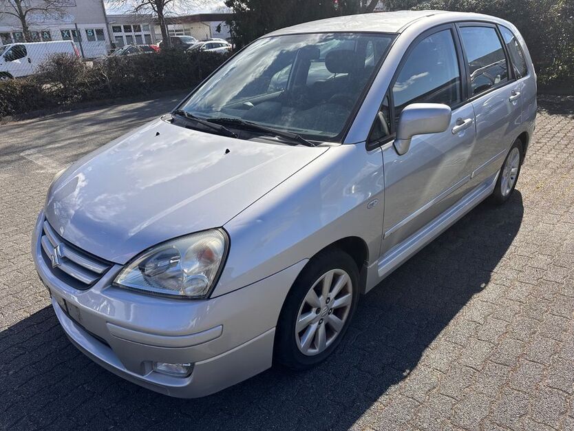 Suzuki Liana 151.000 km 990 € Hanau 63452