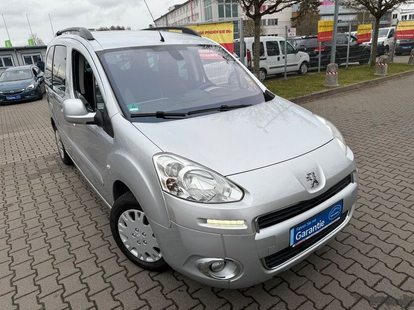 Peugeot Partner 115.315 km 7.250 € Offenbach 63071