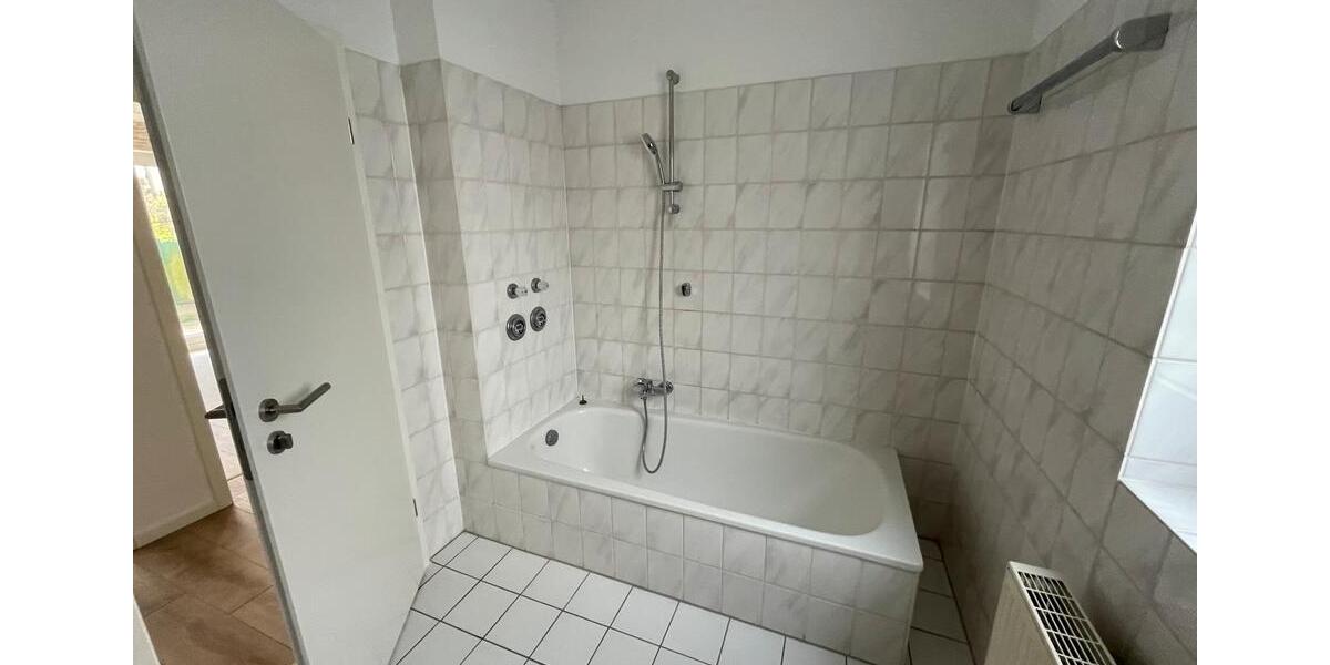 Erdgeschoßwohnung Bad Vilbel - 2.5 Zimmer, 65 m&sup2;, 850&euro; | Angebot:26375814