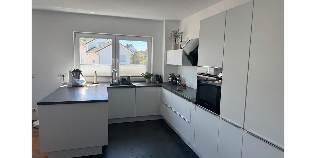 Etagenwohnung Rodgau - 3 Zimmer, 97 m&sup2;, 1.450&euro; | Angebot:26378285