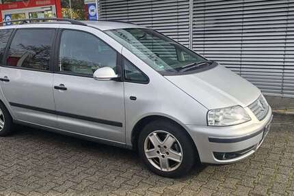 VW Sharan 259.600 km 4.100 € NEU-ISENBURG 63263