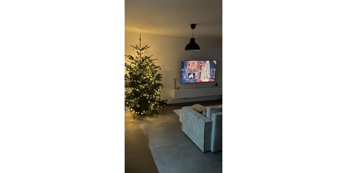 Exklusive 2-Zimmer-Wohnung mit großzügiger Dachterrasse 6 zimmer