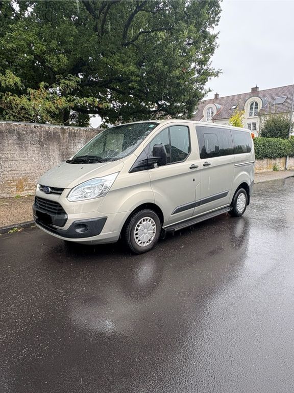 Ford Transit Custom 261.000 km 8.200 € frankfurt 60594
