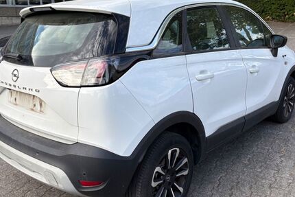 Opel Crossland (X) 205.454 km 8.330 &euro; Frankfurt am Main 60389