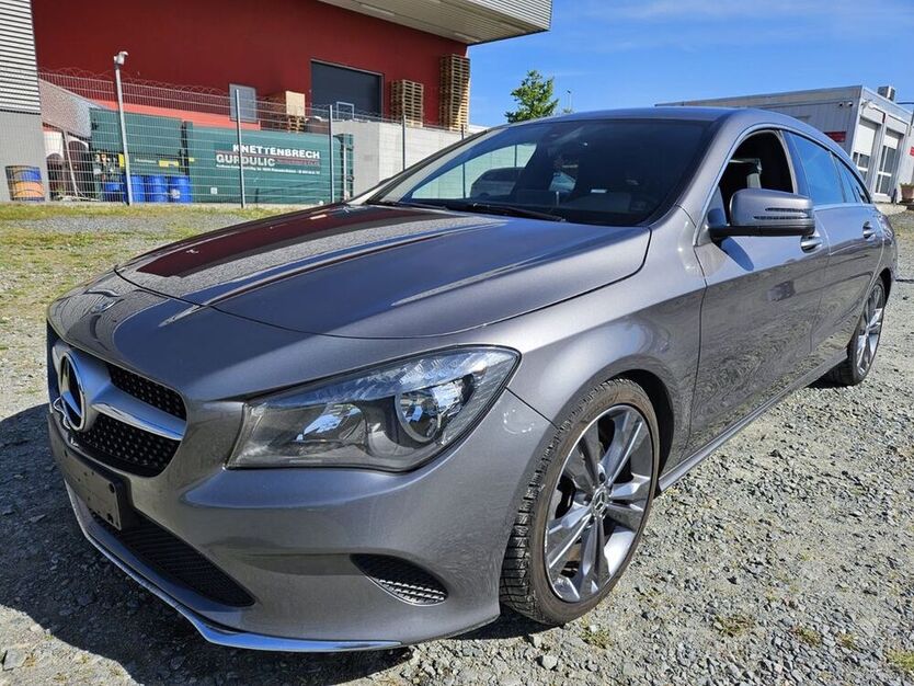 CLA 200 Shooting Brake