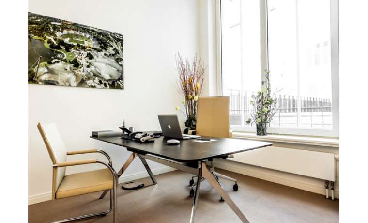 Büro in München 2.990 € 23 m²
