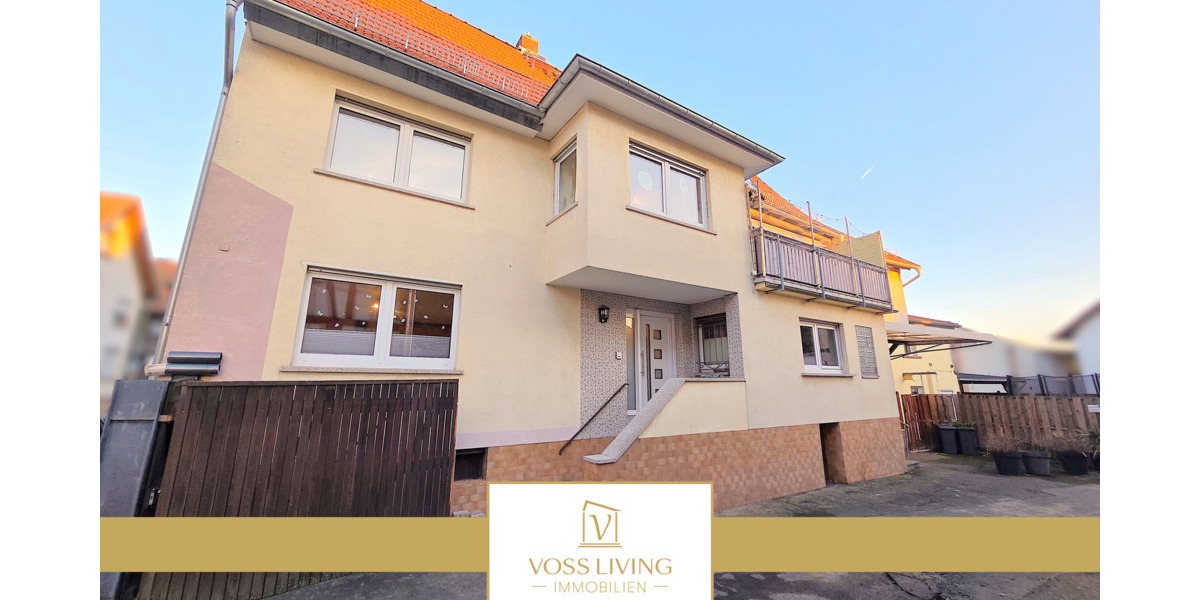 Großes Einfamilienhaus mit Garten, Balkon, 3 KFZ Stellplätzen, Keller und Nebengebäude 1 zimmer