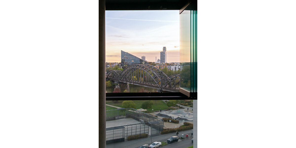 Wohnen über dem Main - 2-Zimmer-Lifestyle im Tower 2 zimmer