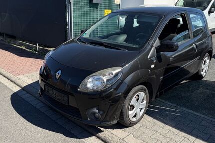 Renault Twingo 83.000 km 3.499 &euro; Hanau 63452