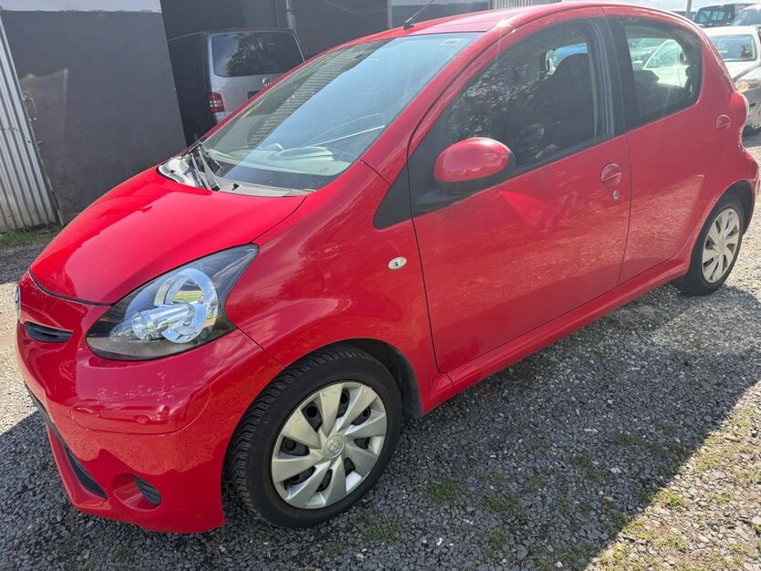 Toyota Aygo (X) 205.000 km 2.500 € Nauheim 64569