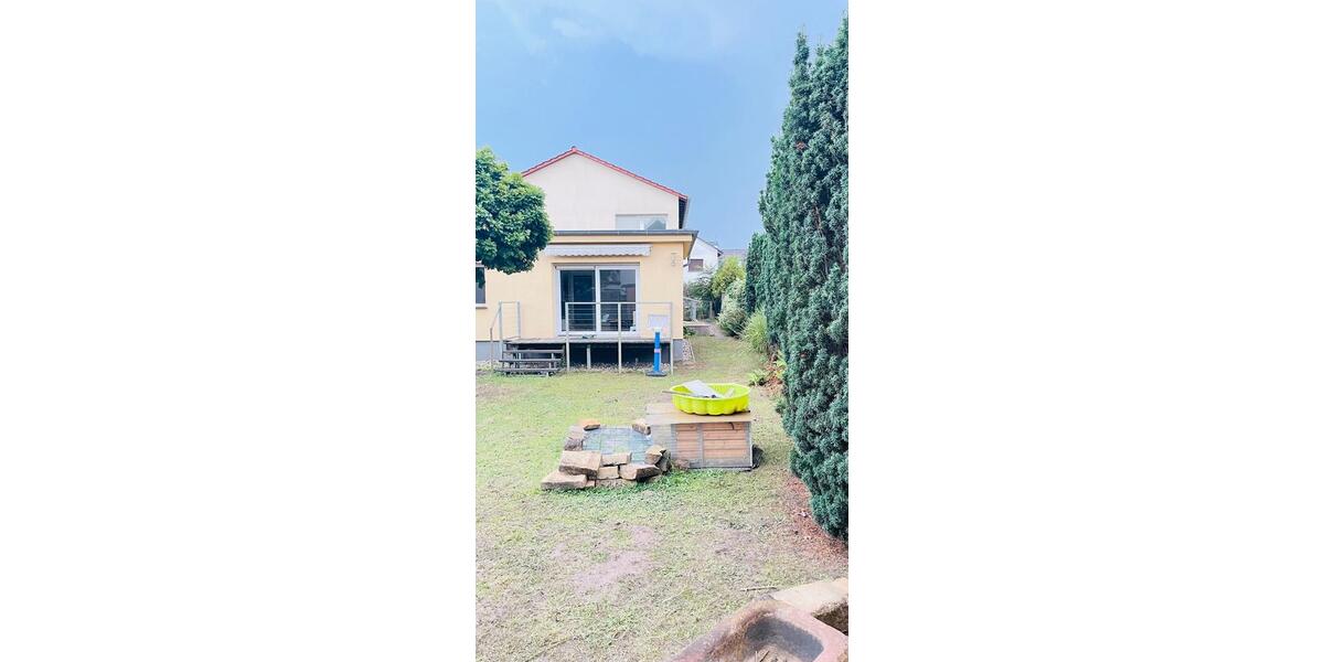 Luxuriöses Einfamilienhaus mit 6 Zimmern zu vermieten 6 zimmer