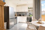 Geschmackvoll möblierte 2-Zi Wohnung - KEINE Kurzvermietung - Etagenwohnung Kronberg im Taunus | Angebot:27231417