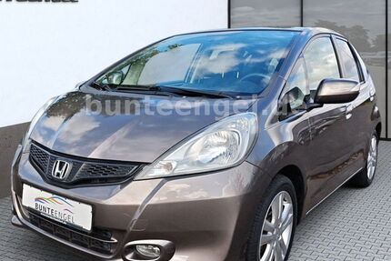 Honda Jazz 83.404 km 7.590 &euro; Flörsheim am Main 65439