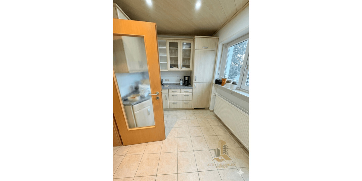 Etagenwohnung Niederdorfelden - 3 Zimmer, 98 m&sup2;, 990&euro; | Angebot:26187880