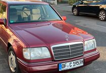 Mercedes 220