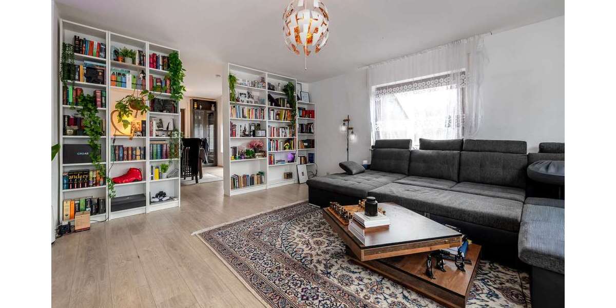 Etagenwohnung Hofheim am Taunus - 3 Zimmer, 96 m&sup2;, 349.000&euro; | Angebot:26855473