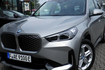 BMW iX1 4.733 km 53.199 € Frankfurt am Main 60435