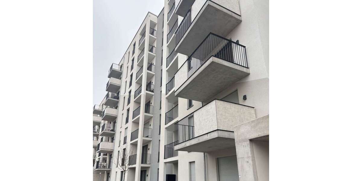 Wohnung zum Mieten in Frankfurt am Main 2.475 € 136 m² 4 zimmer