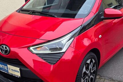 Toyota Aygo (X) 60.000 km 13.000 &euro; Frankfurt am Main 60529