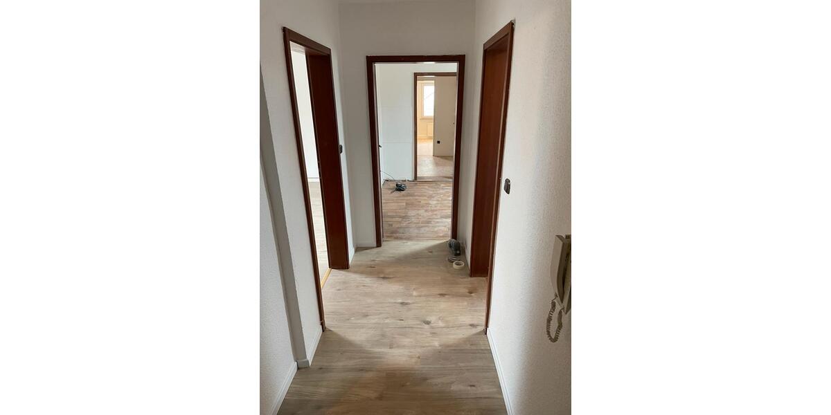 4 ZKB DW ab sofort in HU-Großauheim zu vermieten! 4 zimmer