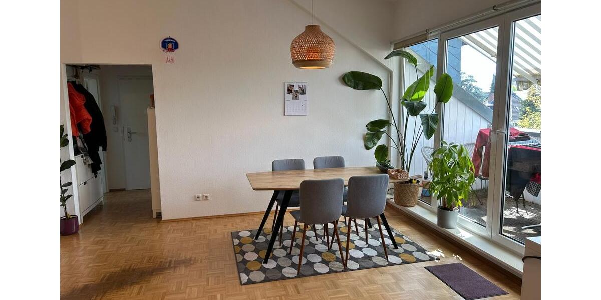 Dachgeschoßwohnung Frankfurt am Main Eschersheim - 2 Zimmer, 66 m&sup2;, 980&euro; | Angebot:26267034