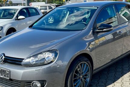 VW Golf 187.300 km 7.900 € Kelsterbach 65451