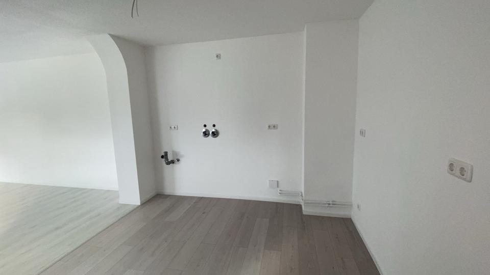 Etagenwohnung Altenstadt - 5.5 Zimmer, 125 m&sup2;, 1.450&euro; | Angebot:25994572