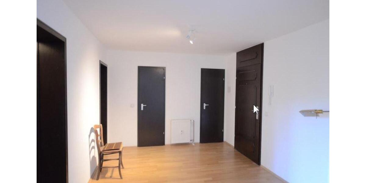 Etagenwohnung Kronberg im Taunus - 2.5 Zimmer, 65 m&sup2;, 950&euro; | Angebot:26300715