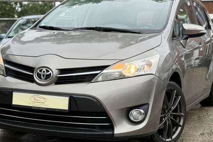 Toyota Verso 171.000 km 6.999 € Frankfurt am Main 60386
