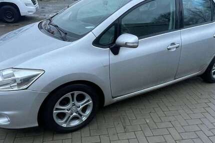 Toyota Auris 89.990 km 5.777 &euro; Mömbris 63776
