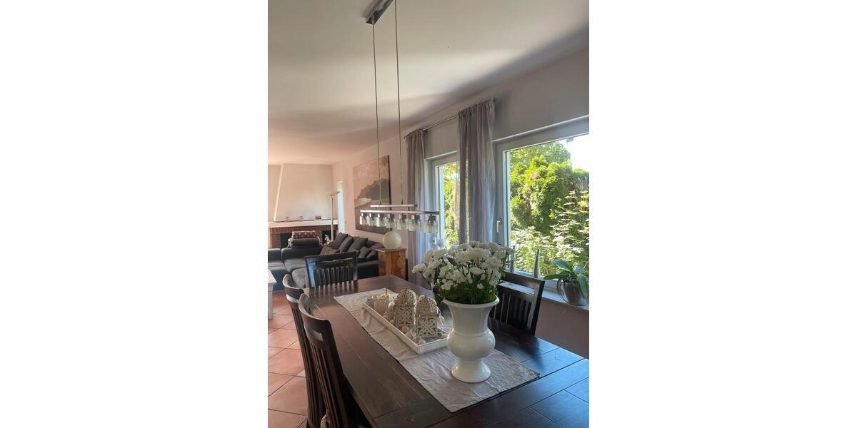 Einfamilienhaus Mörfelden-Walldorf Walldorf - 8 Zimmer, 318 m&sup2;, 1.300.000&euro; | Angebot:26182846