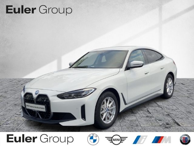 BMW i4 22.050 km 35.988 € Frankfurt 60314