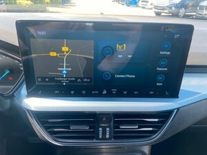 Ford Focus 1.0 Active*WinterP*Navi*LED*PDC* 67.800 km 17.590 &euro; Nidderau 61130