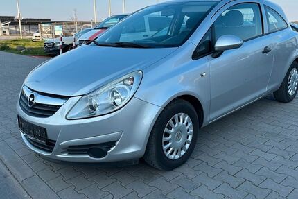 Opel Corsa 95.000 km 2.999 &euro; Dietzenbach 63128