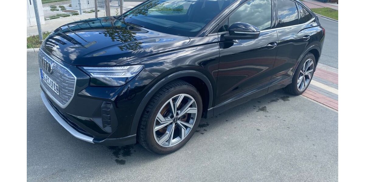 Audi Q4 e-tron 71.558 km 32.900 &euro; Bad Homburg 61348