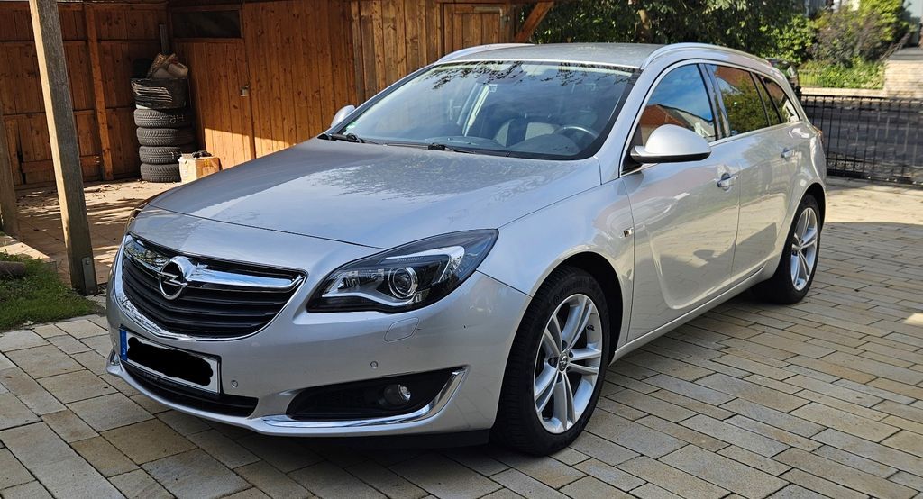Opel Insignia 149.000 km 10.300 € Hanau 63452