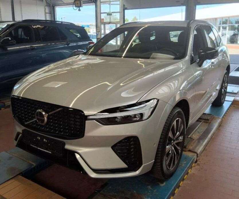 Volvo XC60 9.351 km 39.980 € Darmstadt 64291