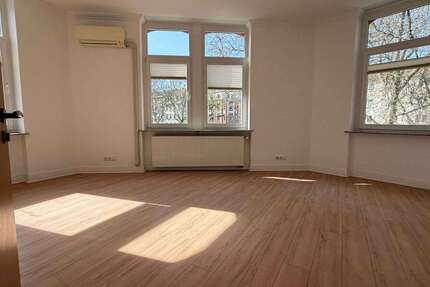 Wohnung Frankfurt am Main Gutleutviertel - 2 Zimmer, 90 m&sup2;, 1.500&euro; | Angebot:26258452