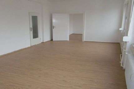 Büro in Obertshausen 700 € 95 m² zimmer