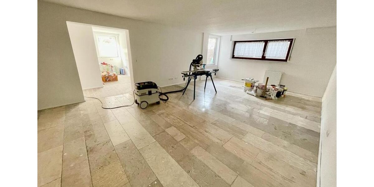 Etagenwohnung Rüsselsheim am Main - 3 Zimmer, 100 m&sup2;, 1.300&euro; | Angebot:26283669