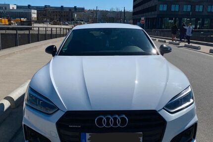Audi A5 170.000 km 21.900 € Offenbach 63069