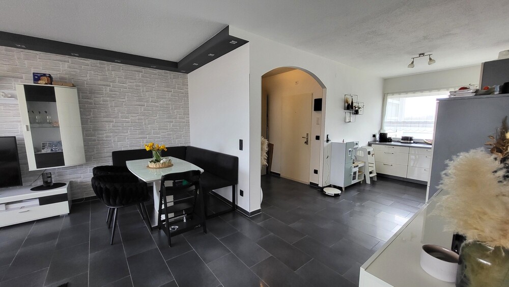 Modern sanierte 3 Zimmer-ETW in Ruhe und Blicklage - Etagenwohnung Bruchköbel | Angebot:25972173