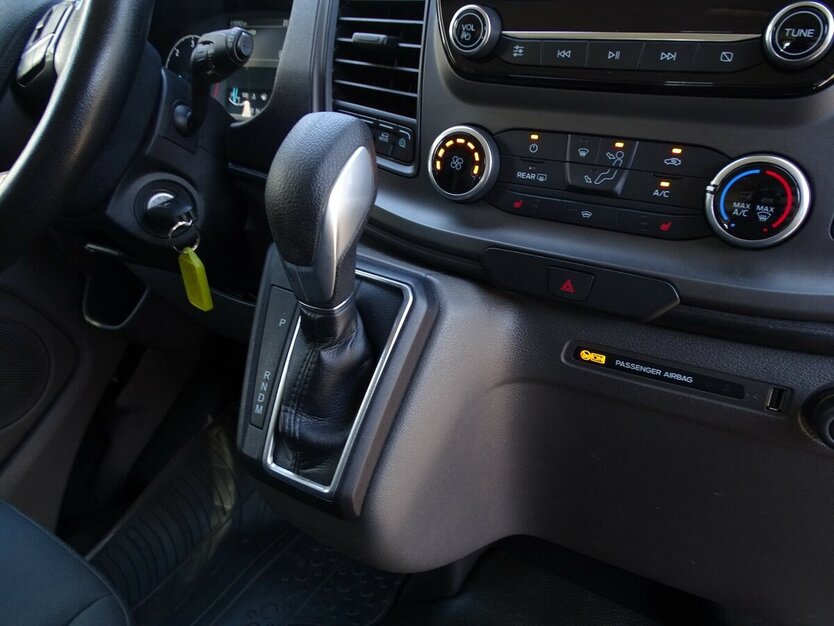 Ford Transit Custom 2,0l TDCi 320 L2 Trend Klimaauto., 119.086 km 23.890 € Rodgau 63110