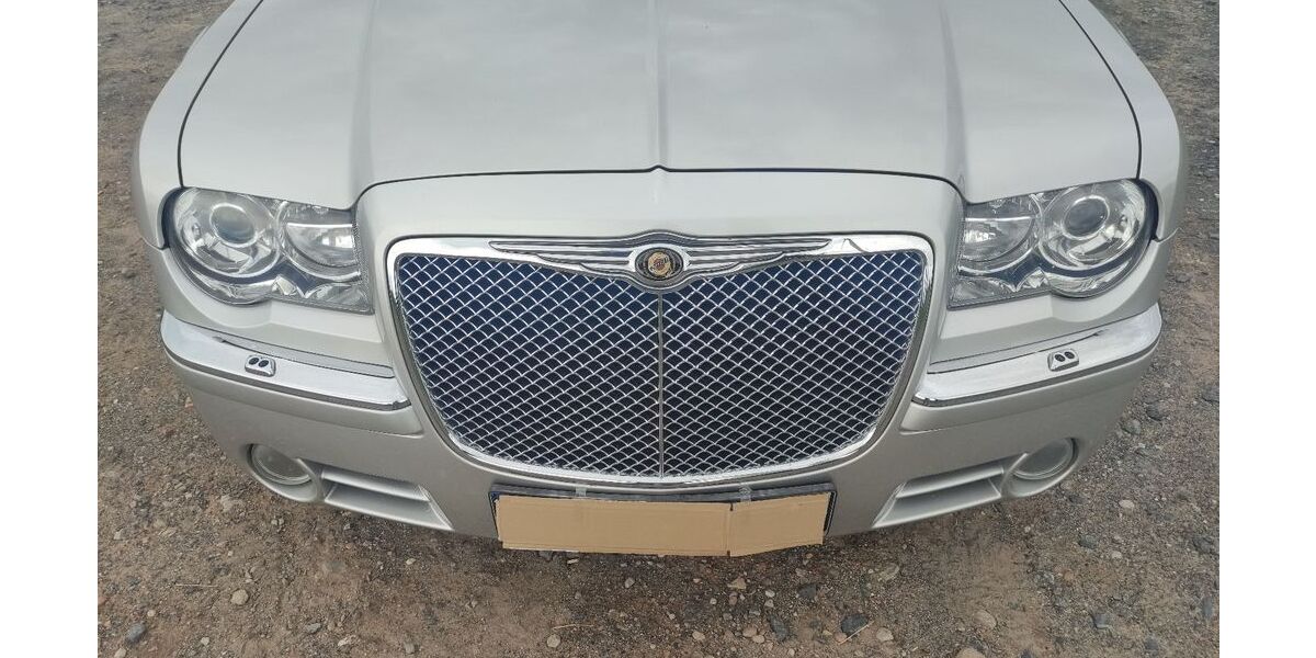 Chrysler 300C 58.000 km 17.300 &euro; Münster (Hessen) 64839